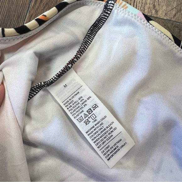 Old Navy Floral High-Waisted Bikini Set - Black and Multicolor SZ MED/LG - Picture 4 of 5